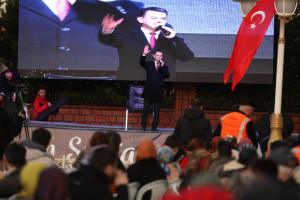 Gönül Sofralarının İlki Canbazlar Caddesi’nde Kuruldu